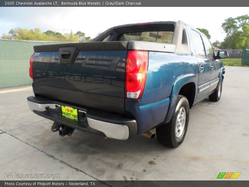 Bermuda Blue Metallic / Gray/Dark Charcoal 2005 Chevrolet Avalanche LT