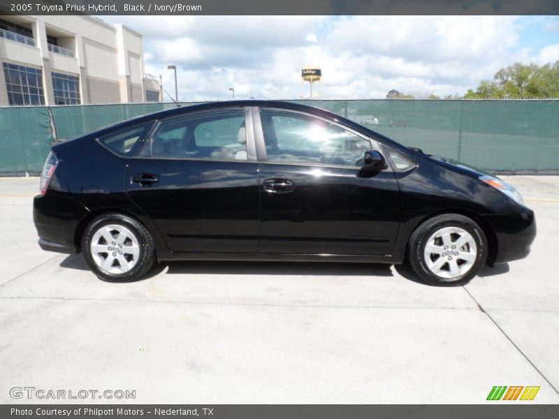 Black / Ivory/Brown 2005 Toyota Prius Hybrid