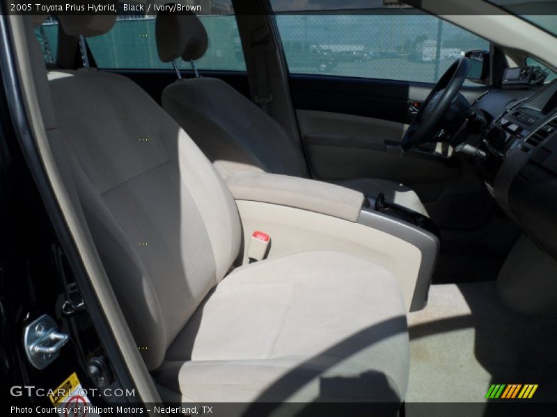 Black / Ivory/Brown 2005 Toyota Prius Hybrid