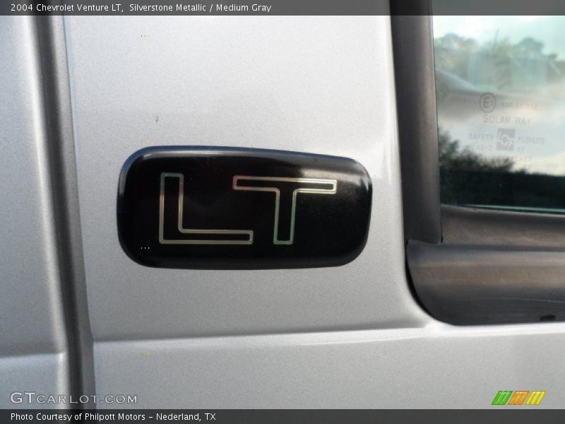 Silverstone Metallic / Medium Gray 2004 Chevrolet Venture LT