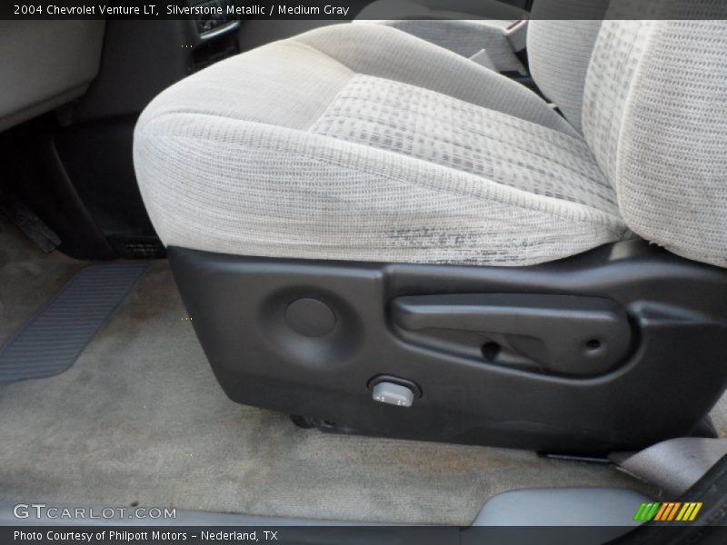 Silverstone Metallic / Medium Gray 2004 Chevrolet Venture LT