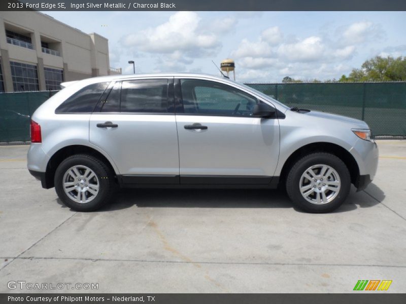  2013 Edge SE Ingot Silver Metallic