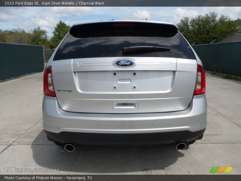 Ingot Silver Metallic / Charcoal Black 2013 Ford Edge SE