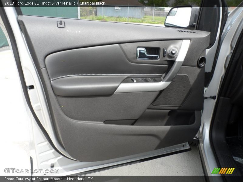 Ingot Silver Metallic / Charcoal Black 2013 Ford Edge SE