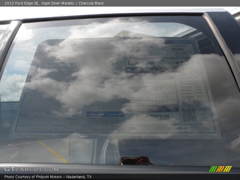 Ingot Silver Metallic / Charcoal Black 2013 Ford Edge SE