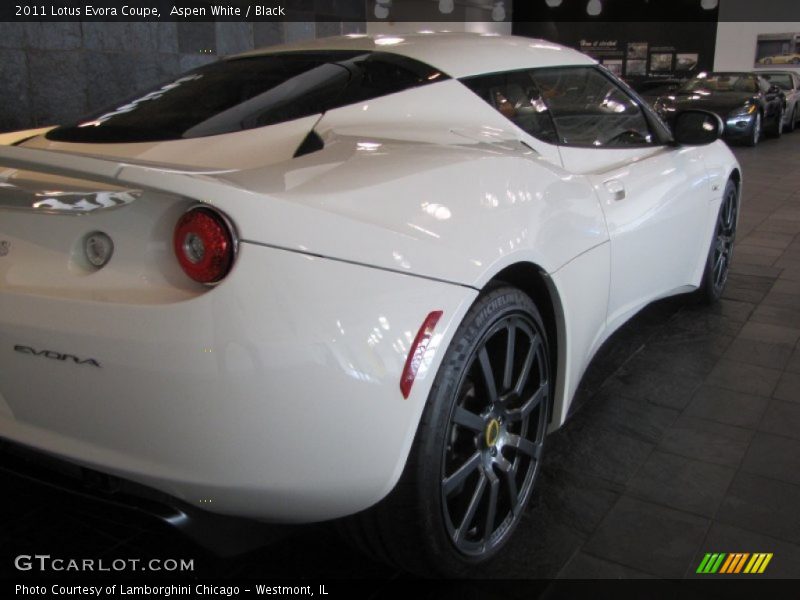 Aspen White / Black 2011 Lotus Evora Coupe