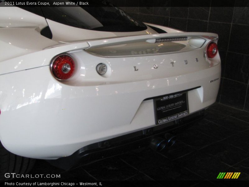 Aspen White / Black 2011 Lotus Evora Coupe