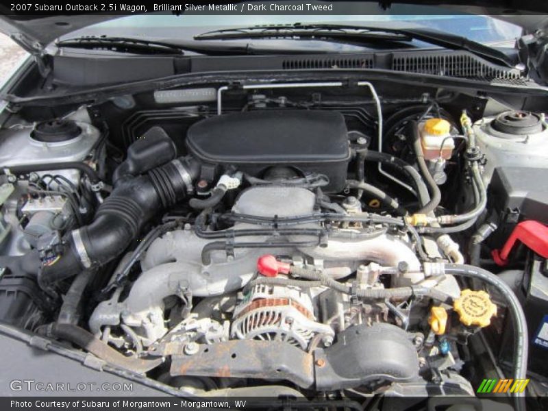 Brilliant Silver Metallic / Dark Charcoal Tweed 2007 Subaru Outback 2.5i Wagon