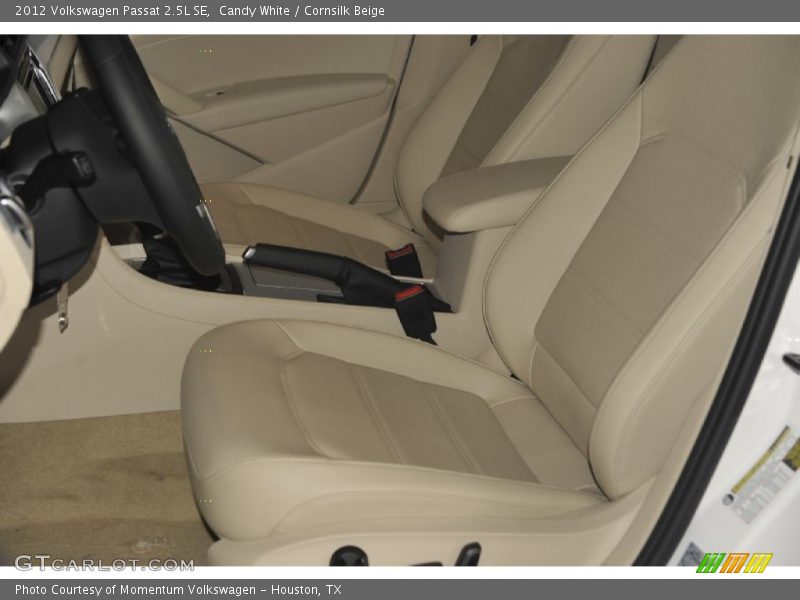 Candy White / Cornsilk Beige 2012 Volkswagen Passat 2.5L SE