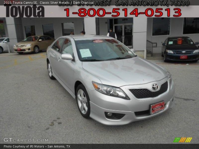 Classic Silver Metallic / Dark Charcoal 2011 Toyota Camry SE