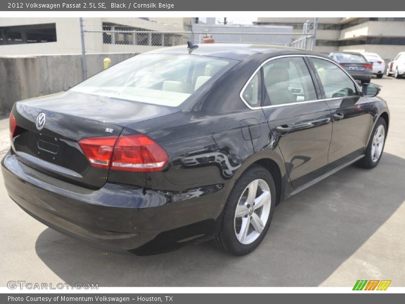 Black / Cornsilk Beige 2012 Volkswagen Passat 2.5L SE