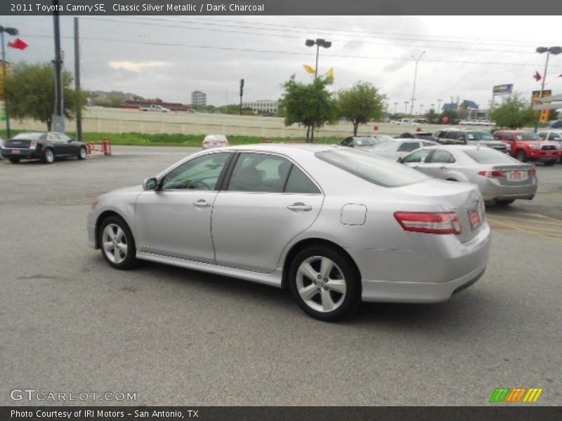 Classic Silver Metallic / Dark Charcoal 2011 Toyota Camry SE