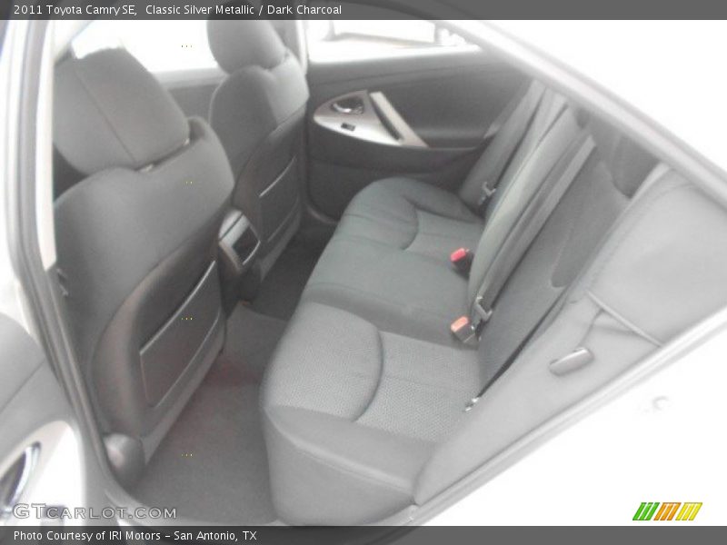 Classic Silver Metallic / Dark Charcoal 2011 Toyota Camry SE