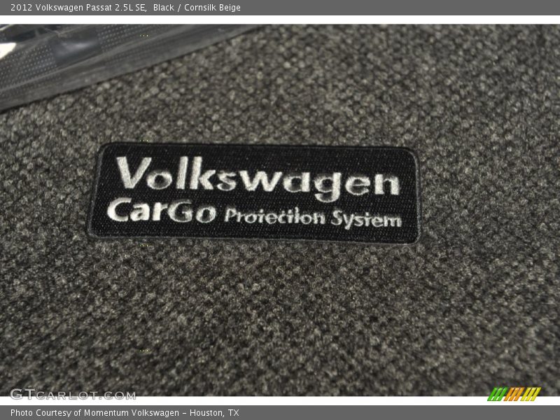 Black / Cornsilk Beige 2012 Volkswagen Passat 2.5L SE