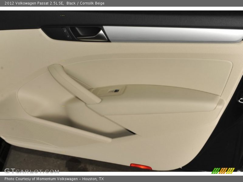 Black / Cornsilk Beige 2012 Volkswagen Passat 2.5L SE