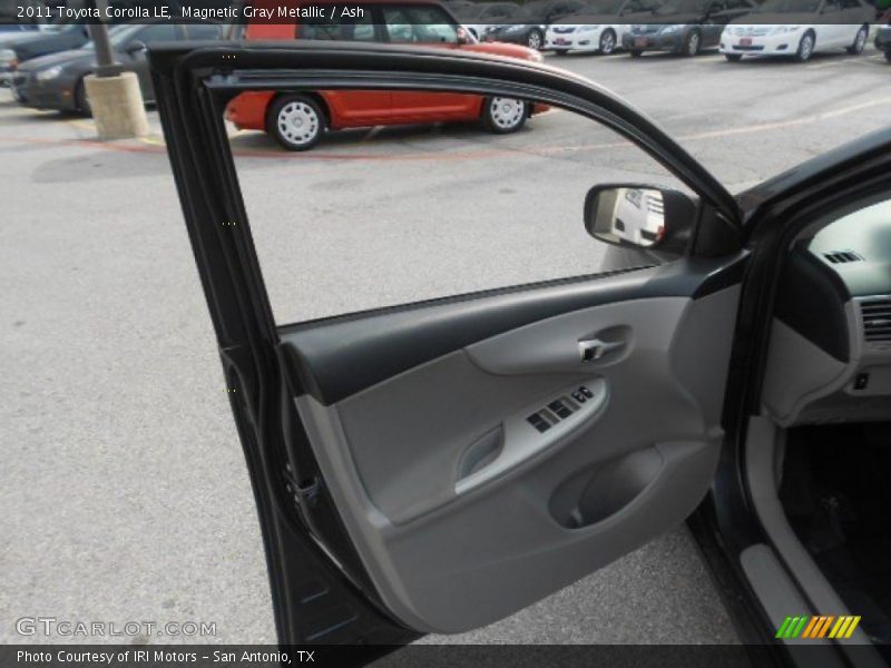 Magnetic Gray Metallic / Ash 2011 Toyota Corolla LE