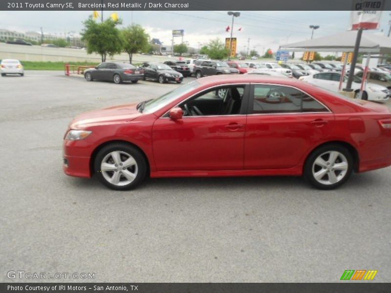 Barcelona Red Metallic / Dark Charcoal 2011 Toyota Camry SE