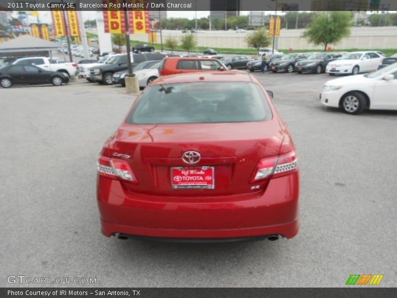 Barcelona Red Metallic / Dark Charcoal 2011 Toyota Camry SE