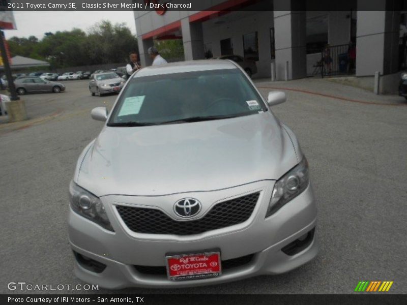 Classic Silver Metallic / Dark Charcoal 2011 Toyota Camry SE