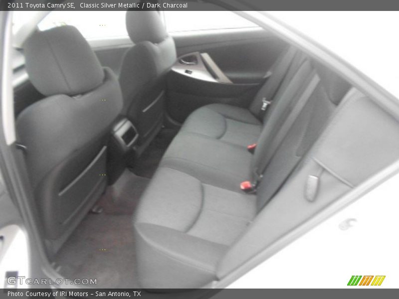 Classic Silver Metallic / Dark Charcoal 2011 Toyota Camry SE