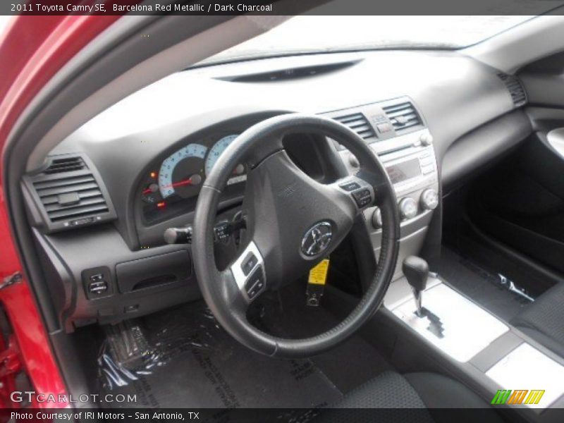 Barcelona Red Metallic / Dark Charcoal 2011 Toyota Camry SE