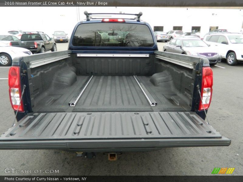  2010 Frontier LE Crew Cab 4x4 Trunk