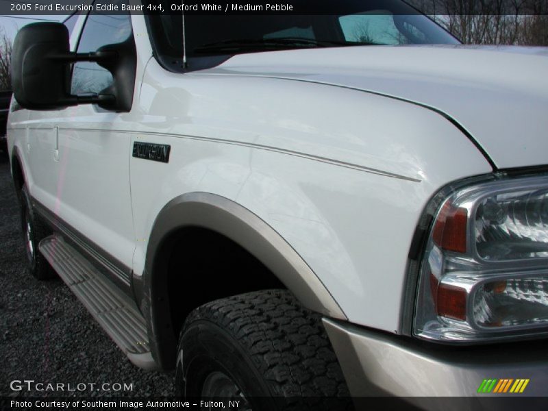 Oxford White / Medium Pebble 2005 Ford Excursion Eddie Bauer 4x4