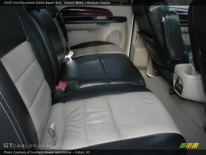 Oxford White / Medium Pebble 2005 Ford Excursion Eddie Bauer 4x4