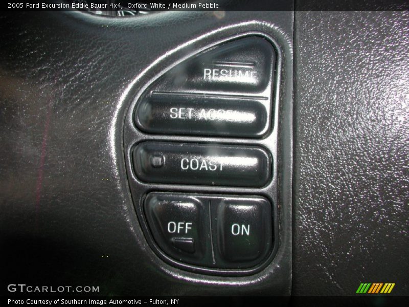 Oxford White / Medium Pebble 2005 Ford Excursion Eddie Bauer 4x4