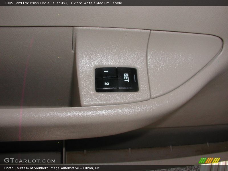 Oxford White / Medium Pebble 2005 Ford Excursion Eddie Bauer 4x4