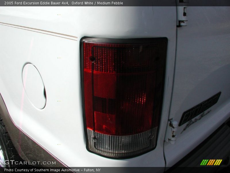 Oxford White / Medium Pebble 2005 Ford Excursion Eddie Bauer 4x4