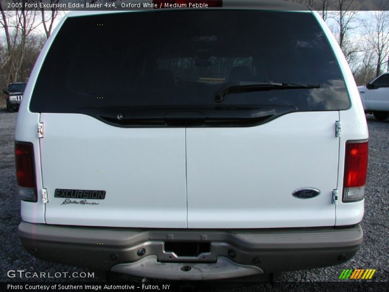 Oxford White / Medium Pebble 2005 Ford Excursion Eddie Bauer 4x4