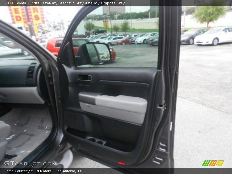 Magnetic Gray Metallic / Graphite Gray 2011 Toyota Tundra CrewMax