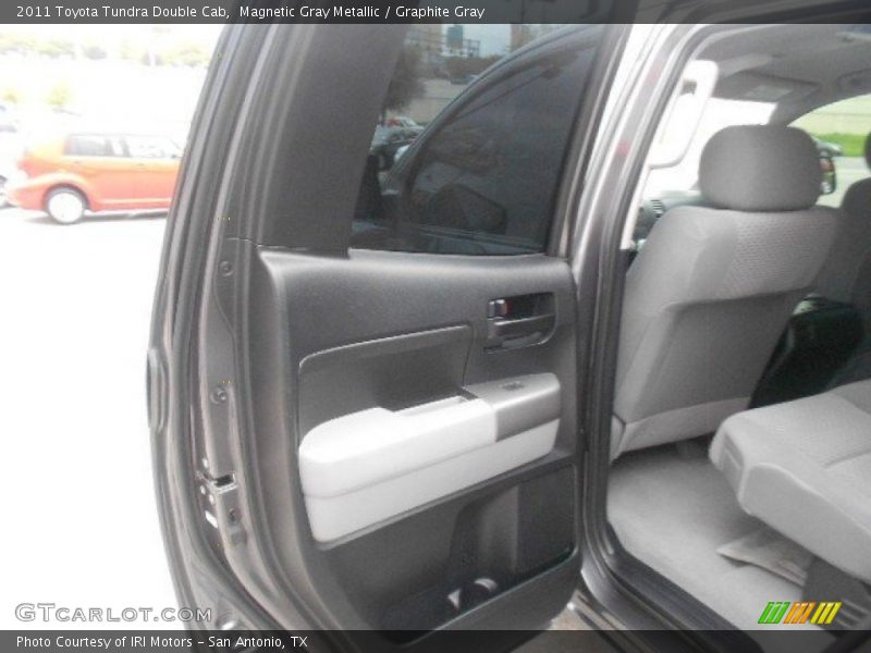 Magnetic Gray Metallic / Graphite Gray 2011 Toyota Tundra Double Cab
