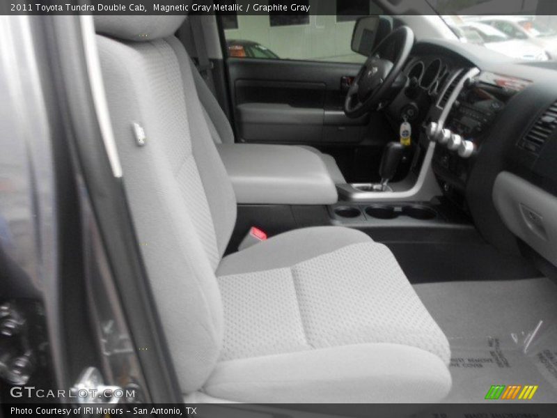 Magnetic Gray Metallic / Graphite Gray 2011 Toyota Tundra Double Cab