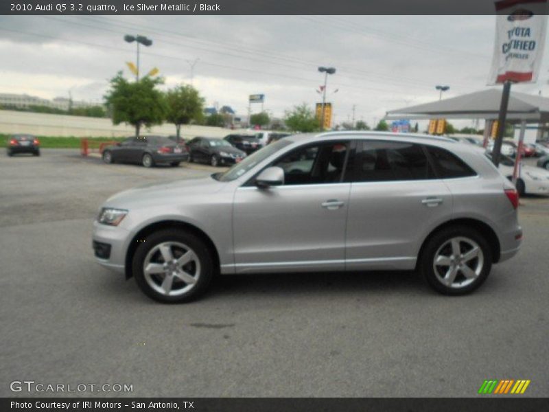 Ice Silver Metallic / Black 2010 Audi Q5 3.2 quattro