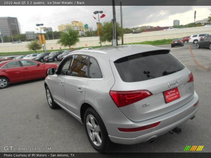 Ice Silver Metallic / Black 2010 Audi Q5 3.2 quattro