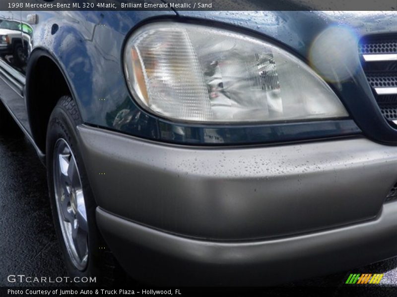 Brilliant Emerald Metallic / Sand 1998 Mercedes-Benz ML 320 4Matic