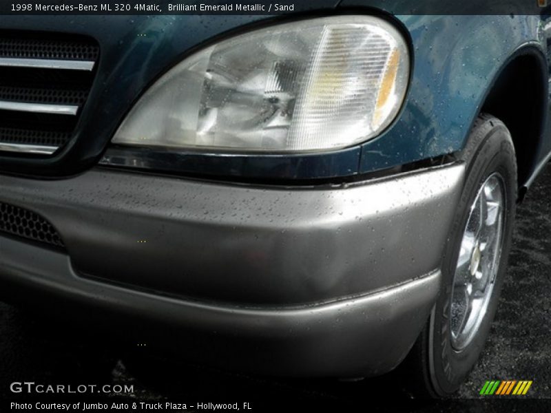Brilliant Emerald Metallic / Sand 1998 Mercedes-Benz ML 320 4Matic