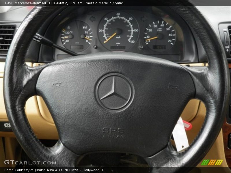Brilliant Emerald Metallic / Sand 1998 Mercedes-Benz ML 320 4Matic