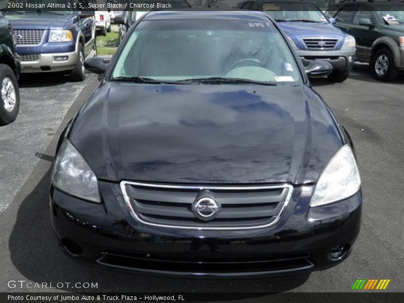 Super Black / Charcoal Black 2002 Nissan Altima 2.5 S