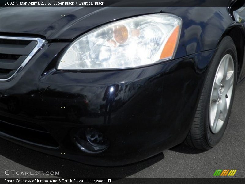 Super Black / Charcoal Black 2002 Nissan Altima 2.5 S