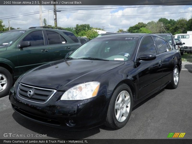 Super Black / Charcoal Black 2002 Nissan Altima 2.5 S