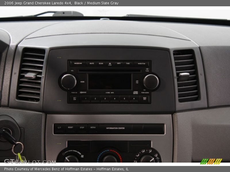 Black / Medium Slate Gray 2006 Jeep Grand Cherokee Laredo 4x4