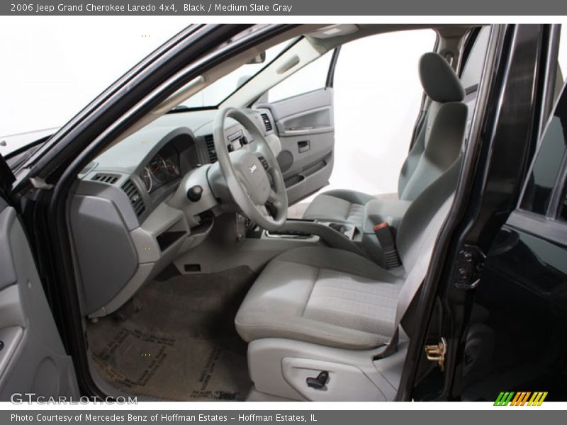 Black / Medium Slate Gray 2006 Jeep Grand Cherokee Laredo 4x4
