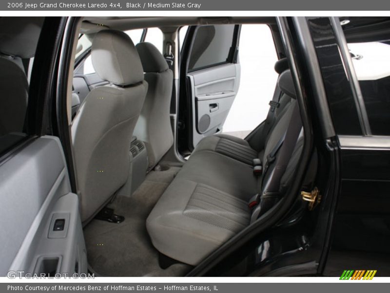 Black / Medium Slate Gray 2006 Jeep Grand Cherokee Laredo 4x4