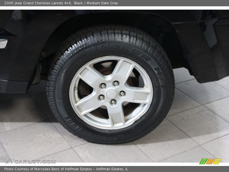 Black / Medium Slate Gray 2006 Jeep Grand Cherokee Laredo 4x4