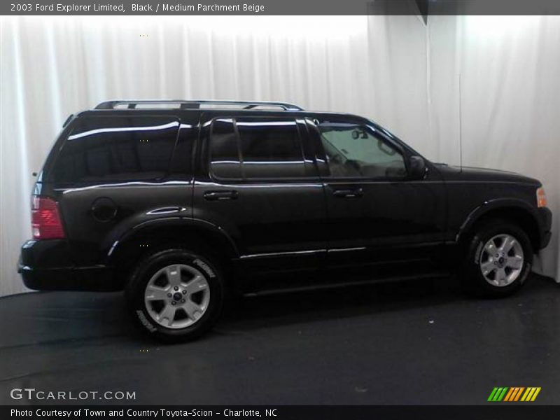 Black / Medium Parchment Beige 2003 Ford Explorer Limited