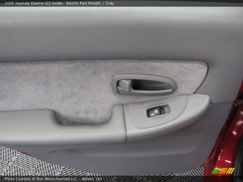 Electric Red Metallic / Gray 2005 Hyundai Elantra GLS Sedan
