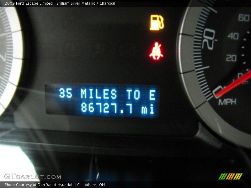 Brilliant Silver Metallic / Charcoal 2009 Ford Escape Limited